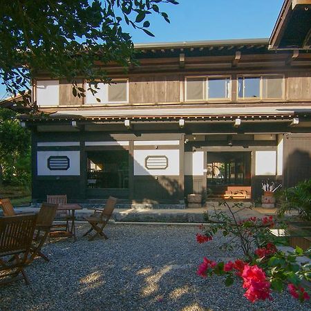 Villa Le Lotus Bleu Ishigaki  ภายนอก รูปภาพ